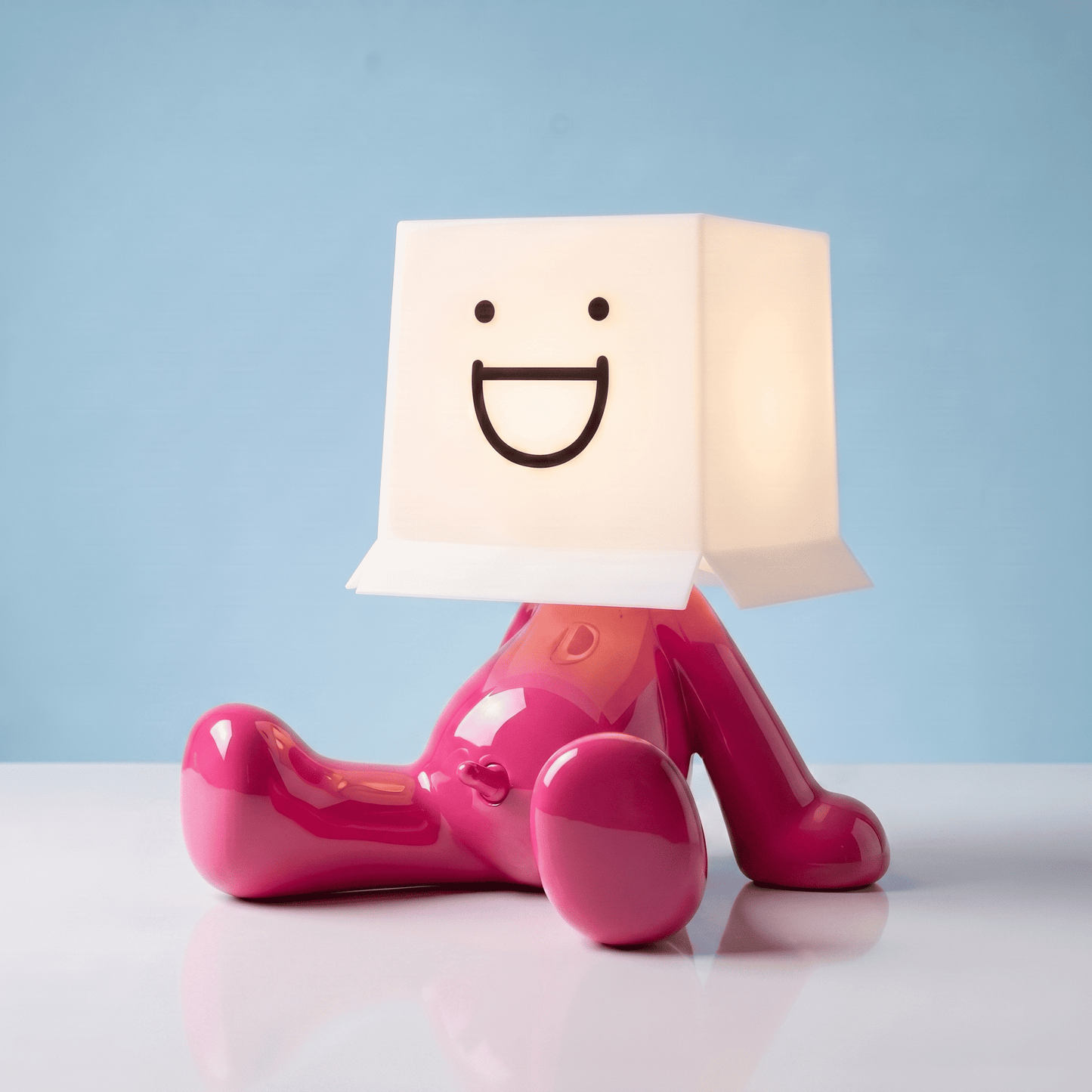 Larry the Lamp - Sitting Boxed